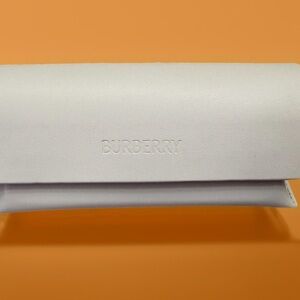 Burberry White Leather Eyeglass case